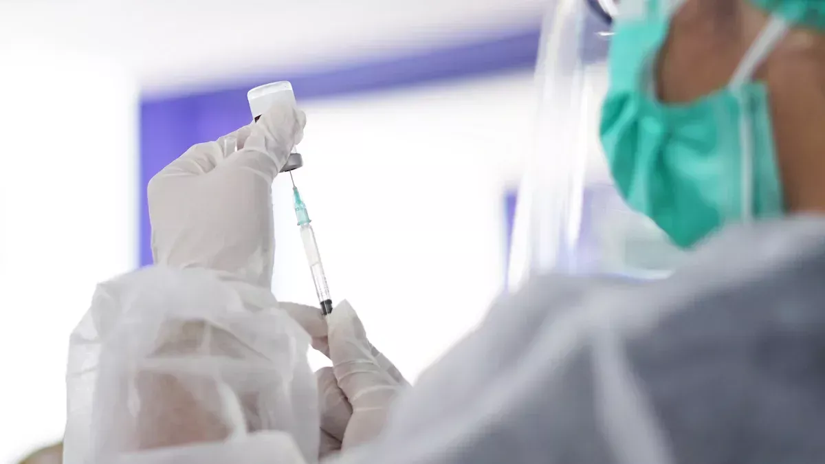 Managing Intraoperative Hypotension: Fluids, Vasopressors, and Ventilation Coupling