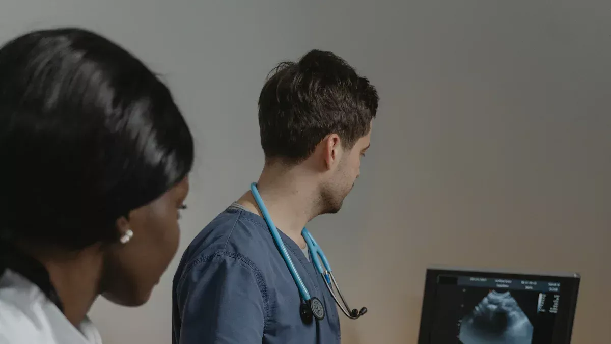 CR vs DR in Veterinary Practice: Which Imaging System Is Right for You